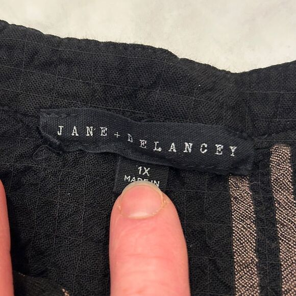 Jane + Delancey Women's Black Plaid Long Sleeve V-neck Tunic Size XL - Picture 2 of 9